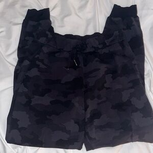 lululemon black camo joggers